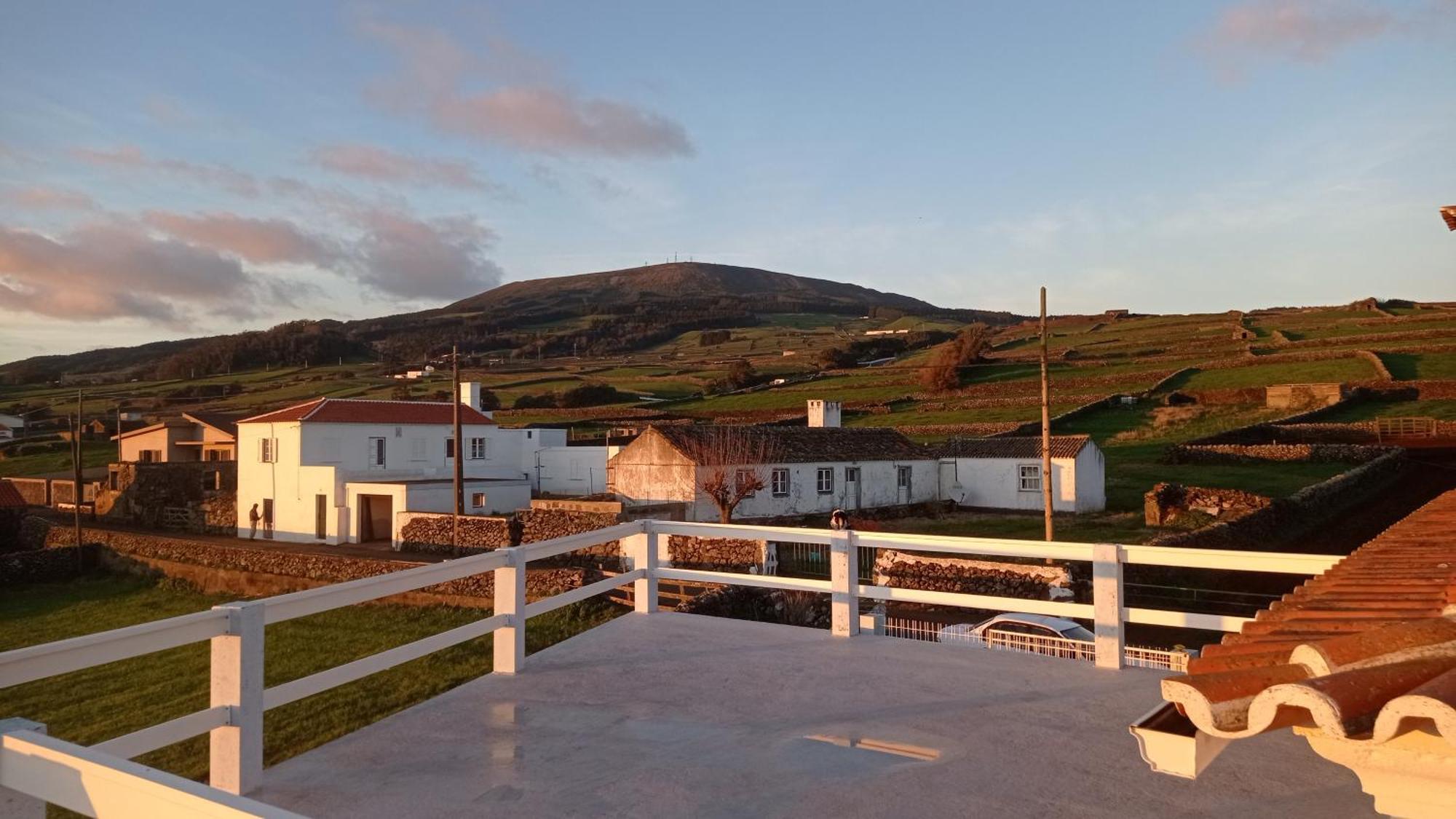 O Miradouro Apartamento Angra do Heroísmo Exterior foto